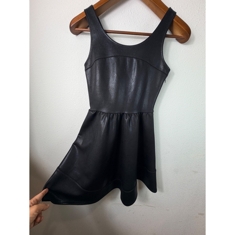 RED Saks Fifth Avenue Women Dress Black S Faux Leather Textured Skater Mini